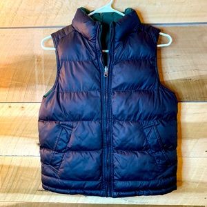 Unisex Large reversible blue/green puffer vest